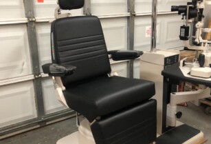 Reliance 6200L exam chair and Reliance stand.